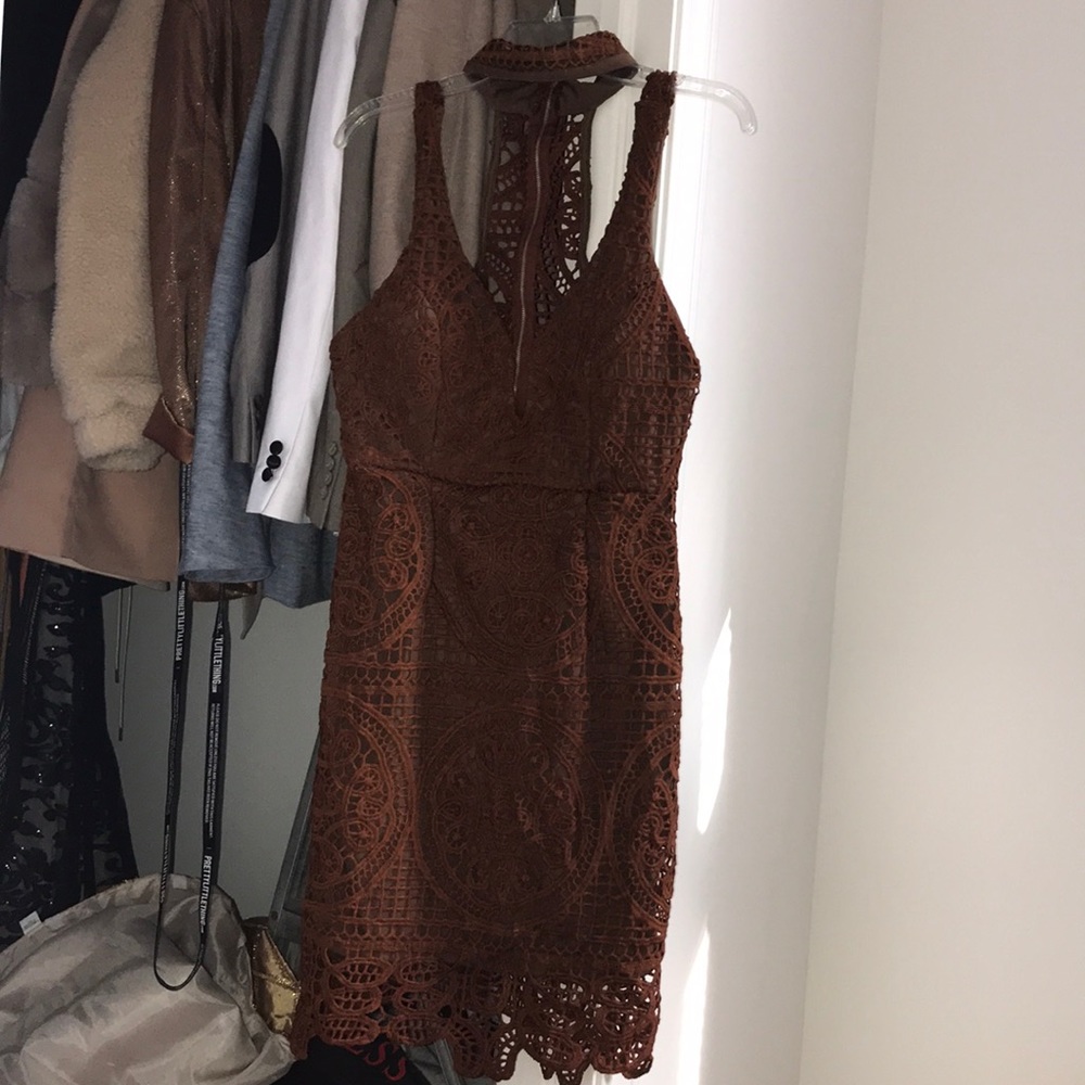 Dress - Picture 2 of 5
